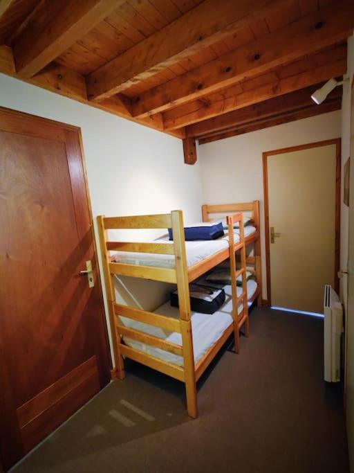 Logement 6 Pers Au Coeur Des Montagnes Pyreneennes Linge De Maison Et Papier Toilette Non Fournis Boutx Exterior photo